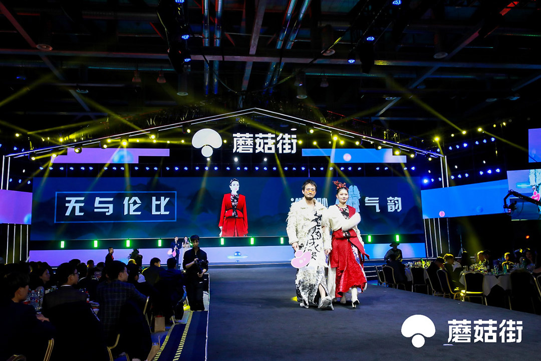 “無與倫比”團(tuán)隊(duì)出場(chǎng)